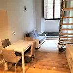 Pandolfini Apartment- With 2 Bedrooms