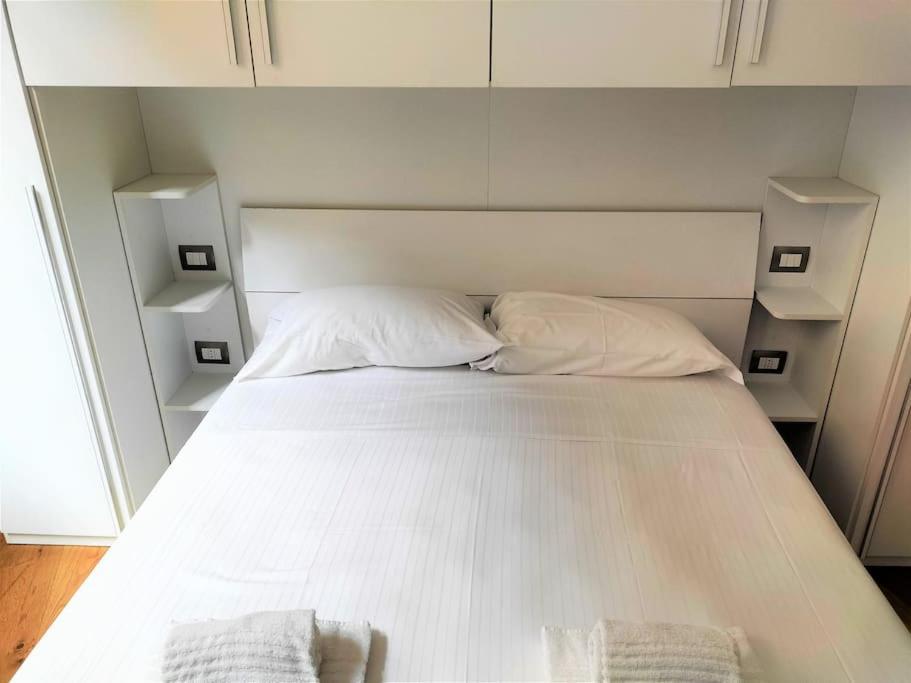 Pandolfini Apartment- With 2 Bedrooms Florencia