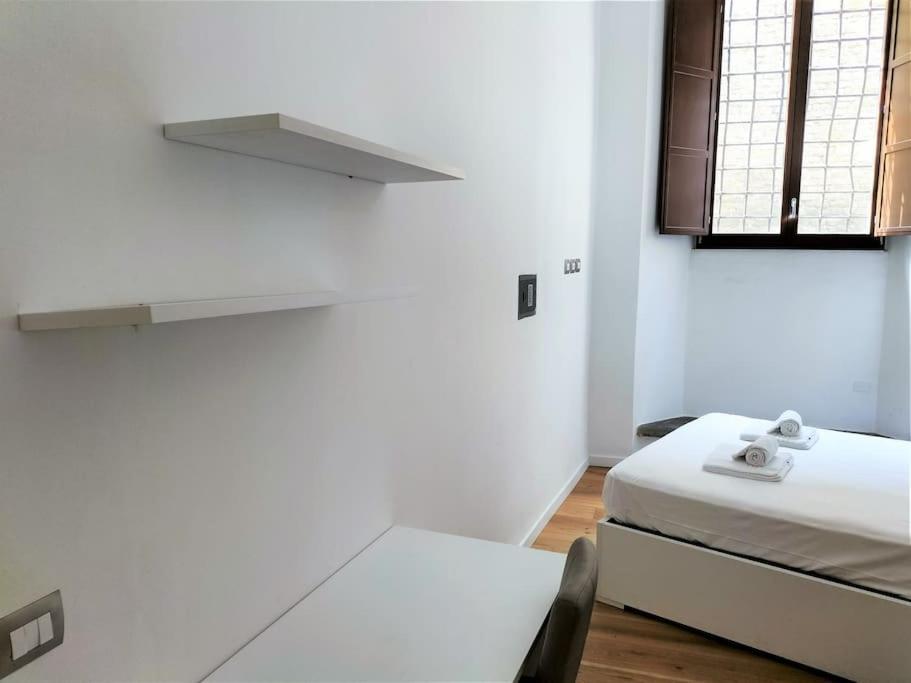 Pandolfini Apartment- With 2 Bedrooms * Florencia