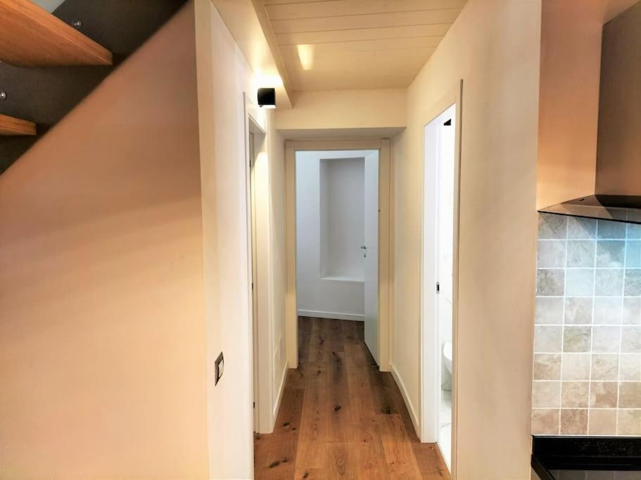 Pandolfini Apartment- With 2 Bedrooms *